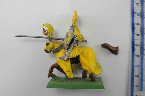 Bretonnian grail knight - bretonnian,