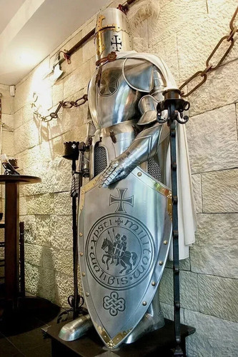 Medieval knight wearable suit - knight,